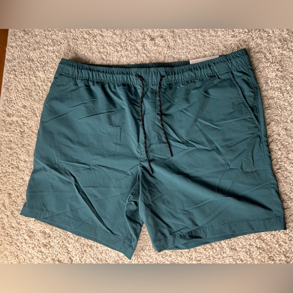 American Eagle Outfitters Other - Men’s XL American Eagle Trekker Flex Nylon Shorts NWT